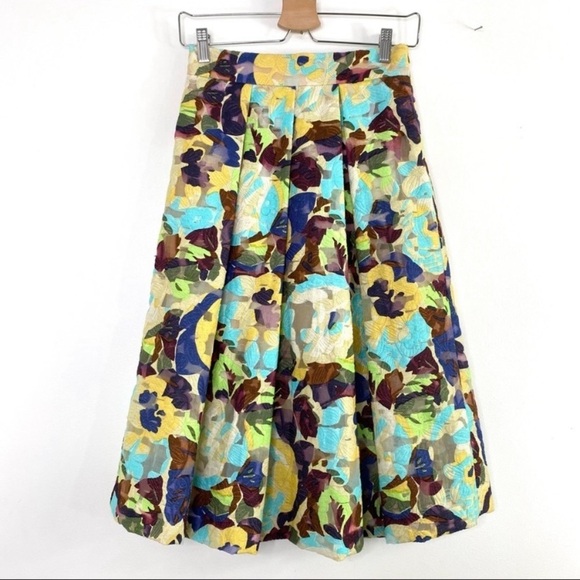 ZARA Floral Jacquard Puffy Pleated Midi Skirt in Yellow with Purple Size XS New - Picture 3 of 9